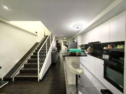 Onan Road (D15), Terrace #629724131